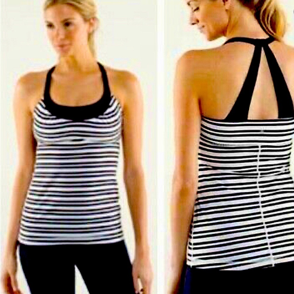 Lululemon Scoop Me Up Size 6 Black /White Striped Workout Tank